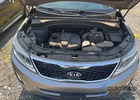 2015 Kia Sorento Lx из США, поврежденный, VIN 5XYKTCA65FG604912